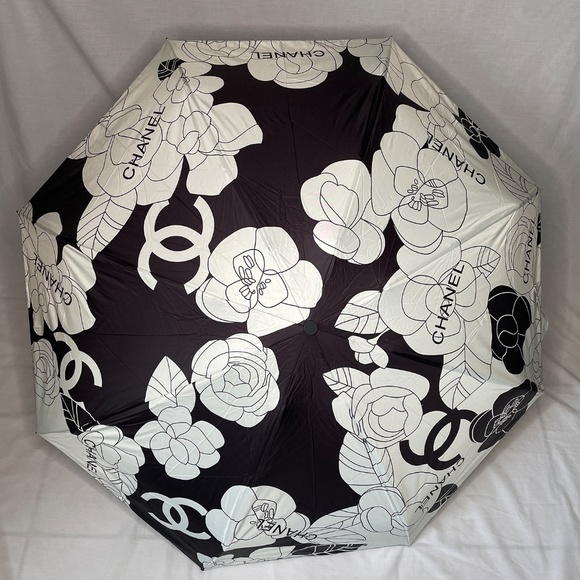 Chanel Umbrella Black & White New In Box VIP - Picture 1 of 10